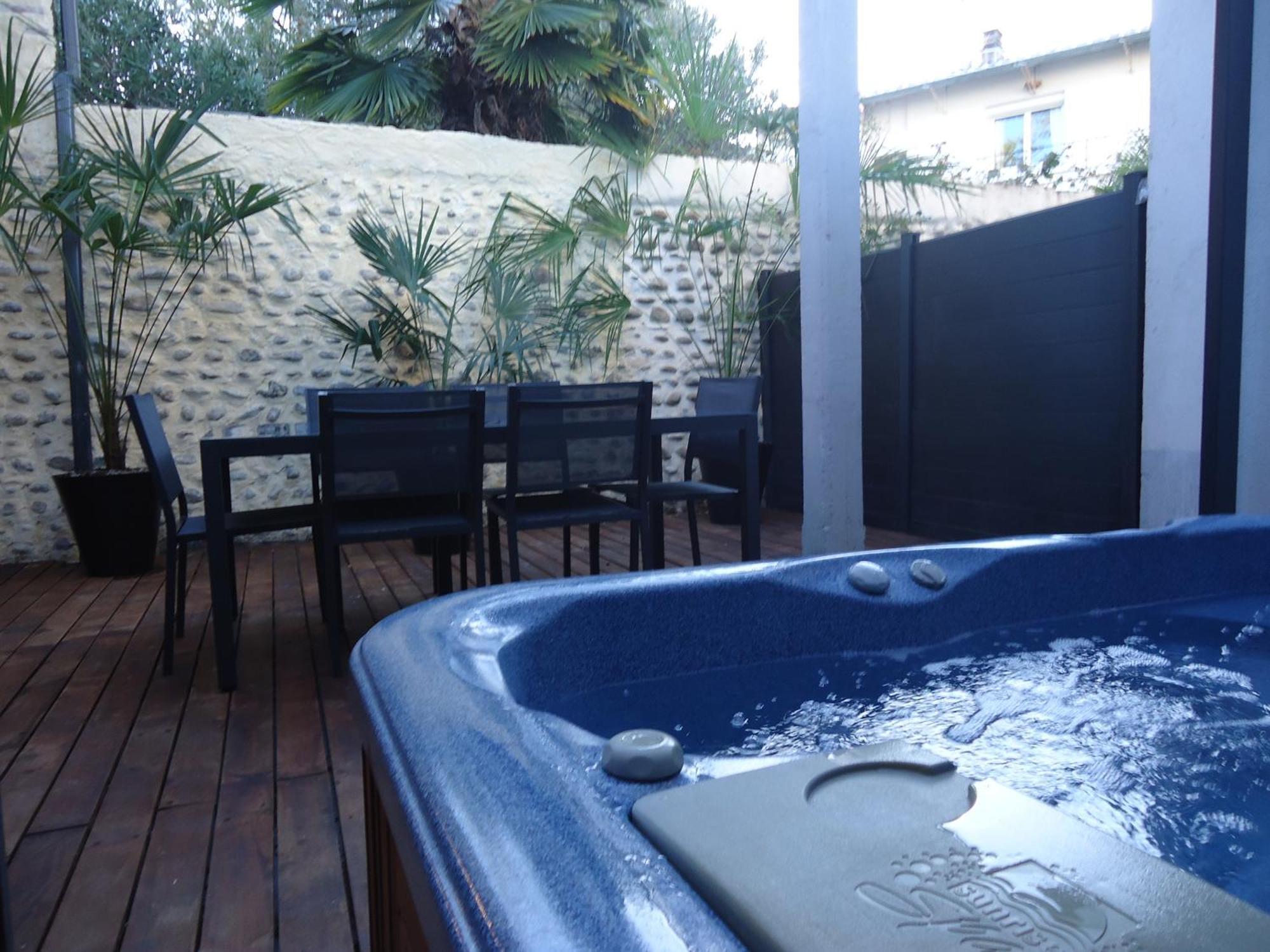 Les Spas De La Chartreuse Tarbes Zewnętrze zdjęcie